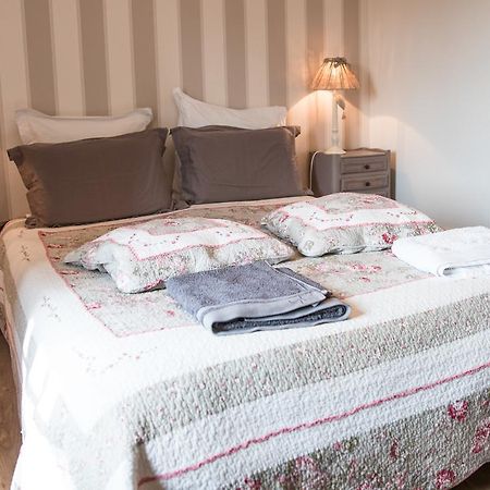 Bed and Breakfast Au Jardin D'Eloise Tremereuc Esterno foto