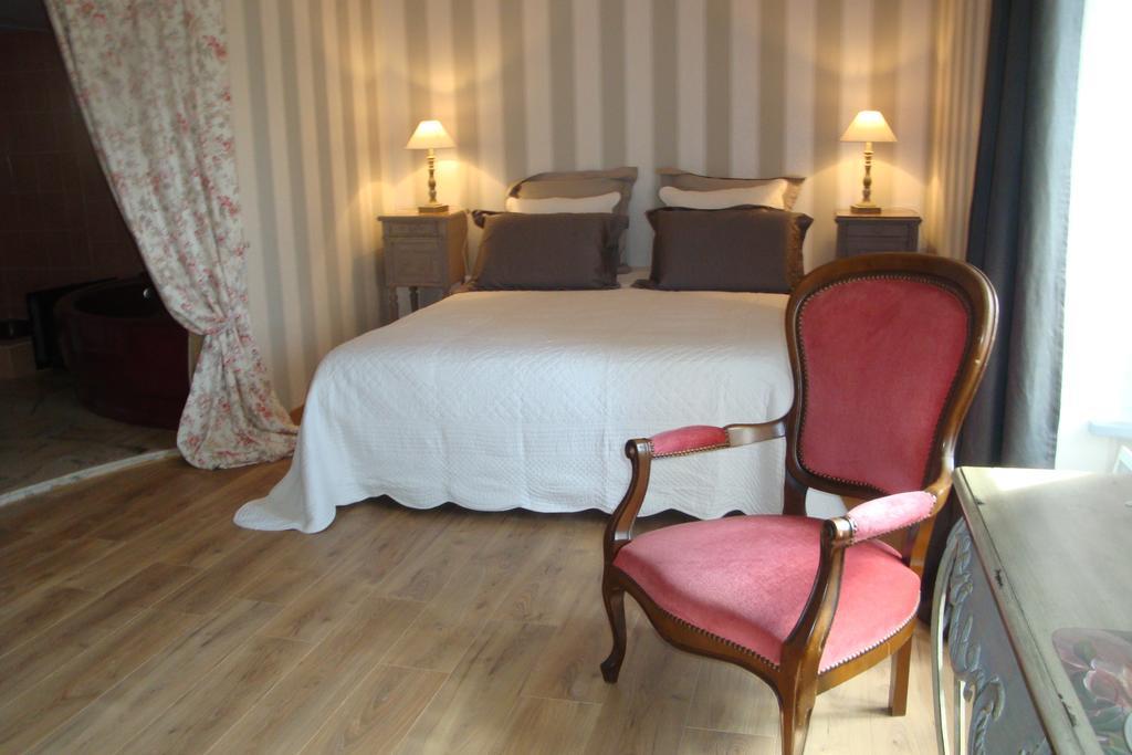 Bed and Breakfast Au Jardin D'Eloise Tremereuc Esterno foto