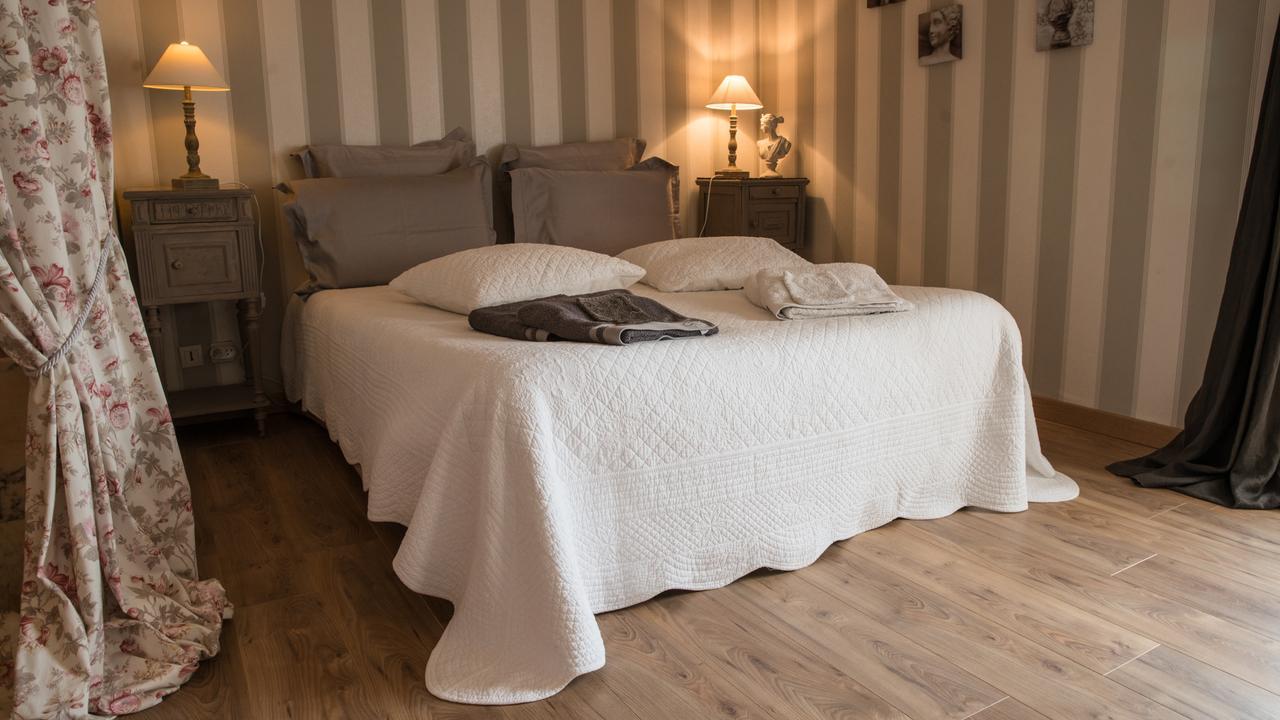 Bed and Breakfast Au Jardin D'Eloise Tremereuc Esterno foto